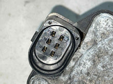Load image into Gallery viewer, THROTTLE BODY Audi TT Beetle Jetta Tiguan 2008 08 2009 09 2010 10 2011 11 12 - NW586189
