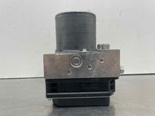Load image into Gallery viewer, ABS PUMP BMW 330xi 325xi 2006 06 - NW586899
