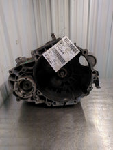 Load image into Gallery viewer, MANUAL TRANSMISSION EOS Golf Golf GTI Passat 06 07 TURBO - NW587151
