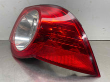 Load image into Gallery viewer, OUTER TAIL LIGHT LAMP Volkswagen EOS 07 08 09 10 11 Right - NW587247
