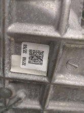 Load image into Gallery viewer, Transmission  RAV4 2018 - NW587726

