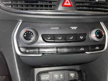 Load image into Gallery viewer, Temperature Controls Hyundai Santa Fe 2020 - NW587689
