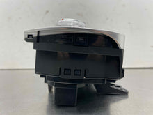 Load image into Gallery viewer, Temperature Controls Hyundai Santa Fe 2020 - NW587689
