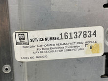 Load image into Gallery viewer, Radio Oldsmobile Allante 1990 - NW134276
