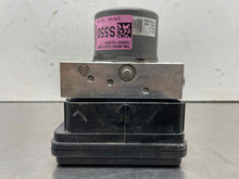 Load image into Gallery viewer, ABS Pump Hyundai Santa Fe 2020 - NW587651
