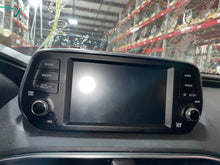 Load image into Gallery viewer, Radio Hyundai Santa Fe 2020 - NW587522
