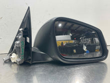 Load image into Gallery viewer, SIDE VIEW DOOR MIRROR 320i 328D 328i 330E 330i 335i 340i Active 3 13-19 Right - NW588062

