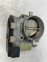 Load image into Gallery viewer, Throttle Body Chrysler Crossfire 2004 - NW177380
