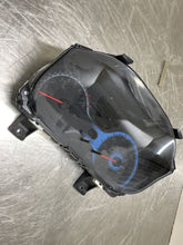 Load image into Gallery viewer, SPEEDOMETER CLUSTER Nissan Cube 2010 10 - NW160112
