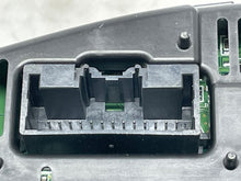 Load image into Gallery viewer, Speedometer Cluster Lincoln MKS 2010 - NW159155
