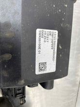 Load image into Gallery viewer, POWER STEERING GEAR E250 Van E250D E300 E350 E400 E550 E63 12-17 - NW588879
