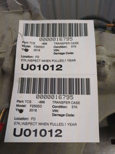 Load image into Gallery viewer, Transfer Case  FORD F250SD PICKUP 2018 - NW588881
