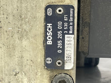 Load image into Gallery viewer, ABS PUMP VOLVO 740 90 940 960 1992 92 93 94 95 96 97 - NW2828
