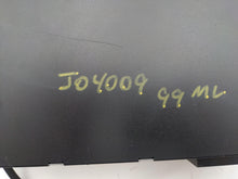 Load image into Gallery viewer, CD CHANGER Mercedes ML320 1998 98 1999 99 - NW138902
