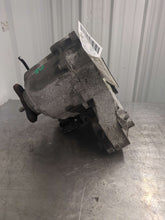Load image into Gallery viewer, TRANSFER CASE 228I 320i 328D 328i 328I GT 335i 335i GT 428i 435i 12-15 - NW591350
