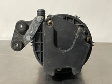 Load image into Gallery viewer, AIR INJECTION PUMP SMOG Mercedes C230 C280 C220 S420 S320 1994 94 95 96 97 98 99 - NW8139
