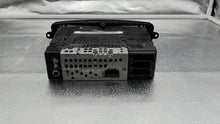 Load image into Gallery viewer, Radio Mercedes CLK320 C240 C320 C32 2001 01 2002 02 2003 03 2004 04 2005 05 - NW138407

