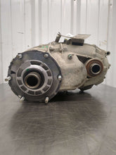 Load image into Gallery viewer, Transfer Case  SUBURBAN 1500 2016 - NW590997
