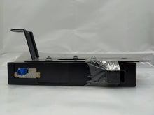 Load image into Gallery viewer, Mercedes E280 E320 E350 ML320 ML350 2006 06 2007 07 2008 08 - NW138522
