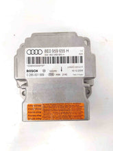 Load image into Gallery viewer, Air Bag computer Audi S4 A4 RS4 2005 05 2006 06 2007 07 - NW28676

