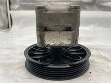 Load image into Gallery viewer, POWER STEERING PUMP Volvo S40 V40 2000 00 01 02 03 04 - NW164225
