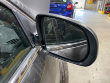 Load image into Gallery viewer, SIDE VIEW DOOR MIRROR Jeep Cherokee 14 15 16 17 18 19 20 Right - NW441104
