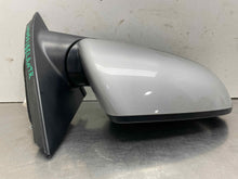 Load image into Gallery viewer, Side View Door Mirror Hyundai Elantra 2018 - NW592604
