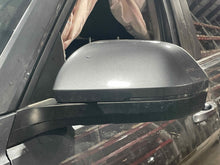 Load image into Gallery viewer, Side View Door Mirror Volkswagen Atlas 2018 - NW593907
