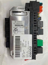 Load image into Gallery viewer, FUSE BOX CL500 CL55 CL600 CL65 S350 S430 S500 S55 S600 S65 00-06 Right - NW65779
