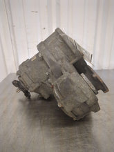 Load image into Gallery viewer, TRANSFER CASE C240 C320 E320 2003 03 04 05 06 - NW594137
