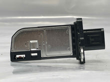 Load image into Gallery viewer, Mass Air Flow Sensor Meter MAF E350SD Van Expedition Explorer F150 10-15 - NW4665
