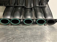Load image into Gallery viewer, INTAKE MANIFOLD Volvo S40 V50 C30 V70 2004 04 2005 05 06 07 08 09 10 - NW106084
