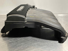 Load image into Gallery viewer, INTAKE MANIFOLD Volvo S40 V50 C30 V70 2004 04 2005 05 06 07 08 09 10 - NW106084
