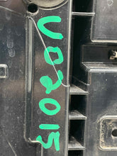 Load image into Gallery viewer, TAIL LIGHT LAMP ASSEMBLY Suburban 1500 Suburban 3500 Tahoe 15-19 Right - NW595451
