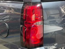 Load image into Gallery viewer, TAIL LIGHT LAMP ASSEMBLY Suburban 1500 Suburban 3500 Tahoe 15-19 Left - NW595194
