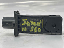 Load image into Gallery viewer, Mass Air Flow Sensor Meter MAF Volvo S60 XC60 2012 12 - NW5722

