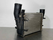 Load image into Gallery viewer, INTERCOOLER Audi A4 Passat 1999 99 2000 00 2001 01 02 - NW106171
