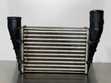 Load image into Gallery viewer, INTERCOOLER Audi A4 Passat 1999 99 2000 00 2001 01 02 - NW106171
