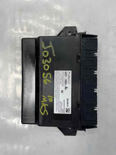 Load image into Gallery viewer, BODY CONTROL MODULE BCM COMPUTER Lincoln MKS 09 10 11 12 - NW27515
