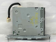 Load image into Gallery viewer, Radio Honda Fit 2009 09 2010 10 AM FM CD MP3 - NW137707
