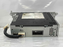 Load image into Gallery viewer, Radio Honda Fit 2009 09 2010 10 AM FM CD MP3 - NW137707
