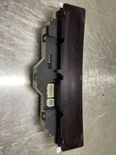 Load image into Gallery viewer, SPEEDOMETER CLUSTER Toyota Prius 2001 01 2002 02 03 - NW162038
