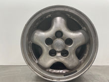 Load image into Gallery viewer, WHEEL Range Rover 95 96 97 98 99 00 01 16x8 5 Spoke - NW200946
