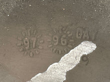 Load image into Gallery viewer, WHEEL Range Rover 95 96 97 98 99 00 01 16x8 5 Spoke - NW200946
