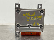 Load image into Gallery viewer, AIR BAG COMPUTER Mercedes E C S Class 94 95 96 - 01 02 - NW34889

