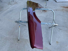 Load image into Gallery viewer, Front Fender Oldsmobile Allante 1990 - NW75788
