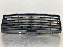 Load image into Gallery viewer, GRILL Mercedes E300D E320 E55 1996 96 1997 97 98 99 - NW98517

