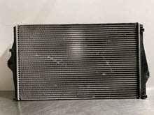 Load image into Gallery viewer, INTERCOOLER Volvo XC90 2003 03 2004 04 2005 05 2006 06 2007 07 - NW106457
