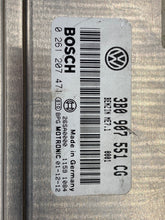 Load image into Gallery viewer, ECU ECM COMPUTER Volkswagen Passat 2002 02 6 Cylinder - NW62853

