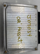 Load image into Gallery viewer, ECU ECM COMPUTER Volkswagen Passat 2002 02 6 Cylinder - NW62853
